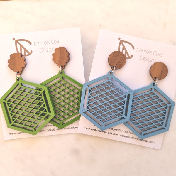 Criss cross wooden earrings