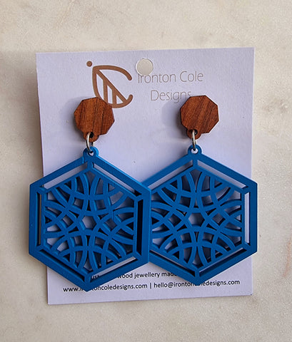 Wooden zentangle earrings