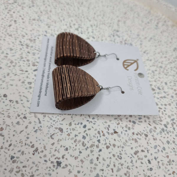 Flexible wood earrings