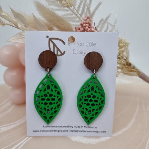 Green boho flower earringd