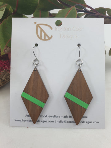 Diamond green strip wooden earrings