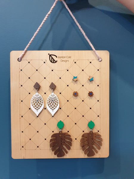 Hanging earring holder made from wood