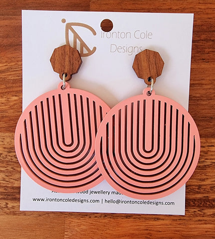 Wooden pink round earrings