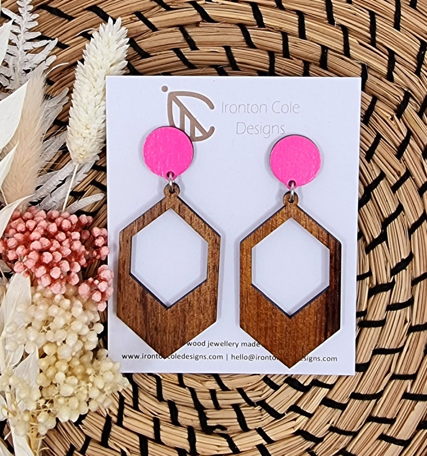 Natural wood geo shaped earrings