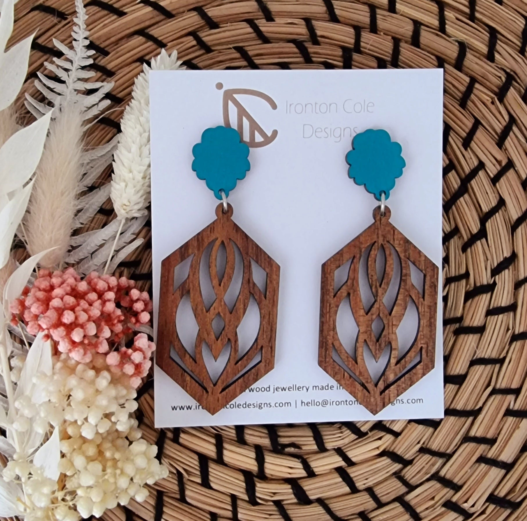Spiral lined wooden earrings