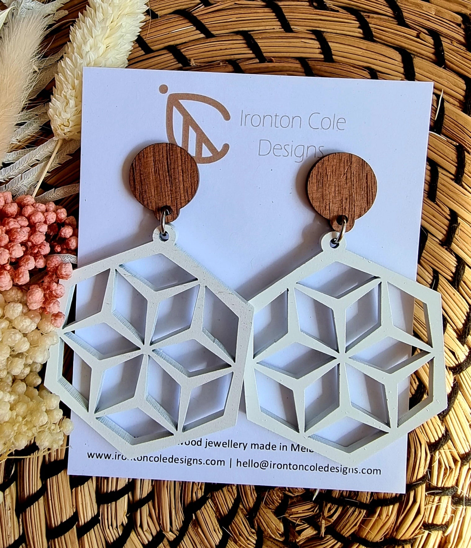 White star wooden earrings